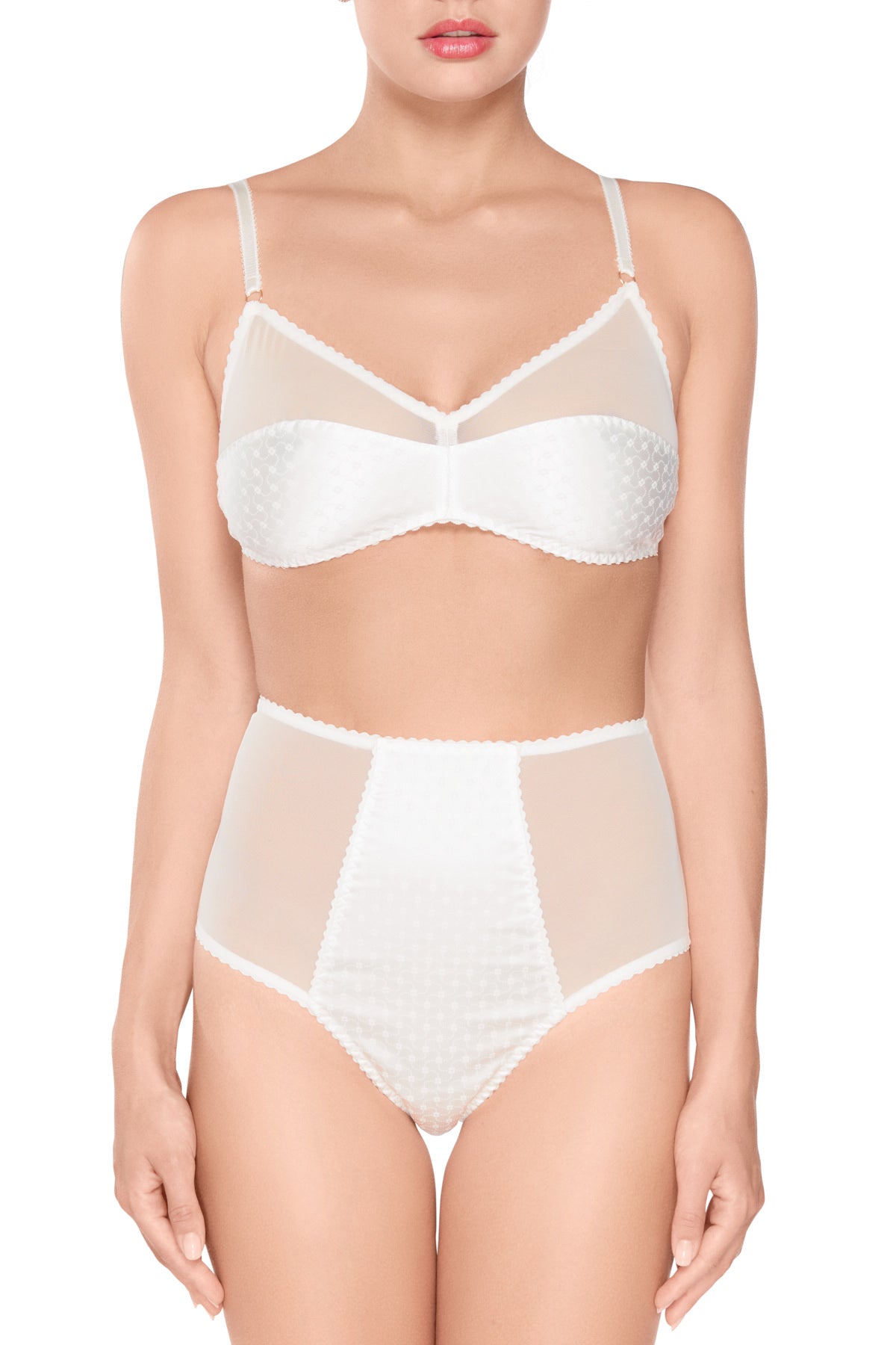 Miss Cheeky triangle bra, image size:1200x1800