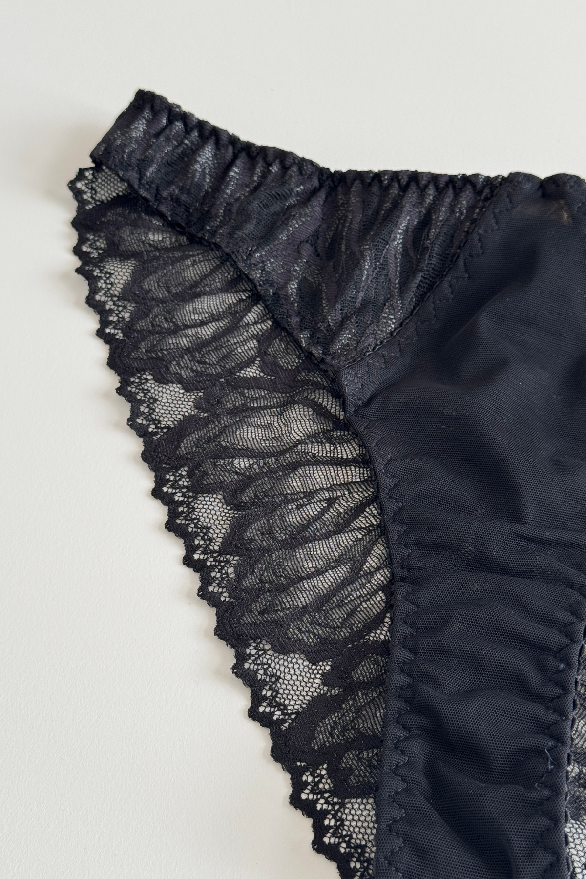 Miss Madeleine brazilian trusse