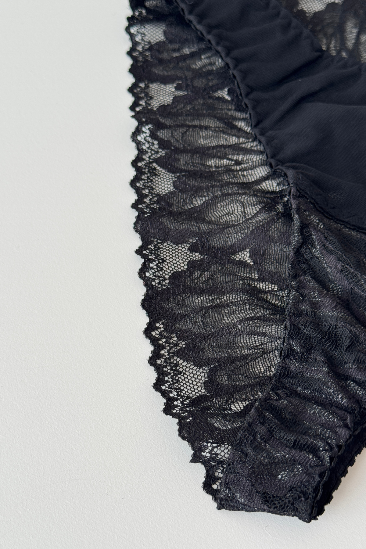 Miss Madeleine brazilian trusse