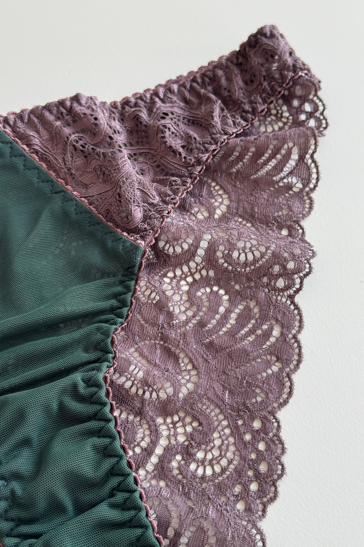 Miss Poppy brazilian trusse